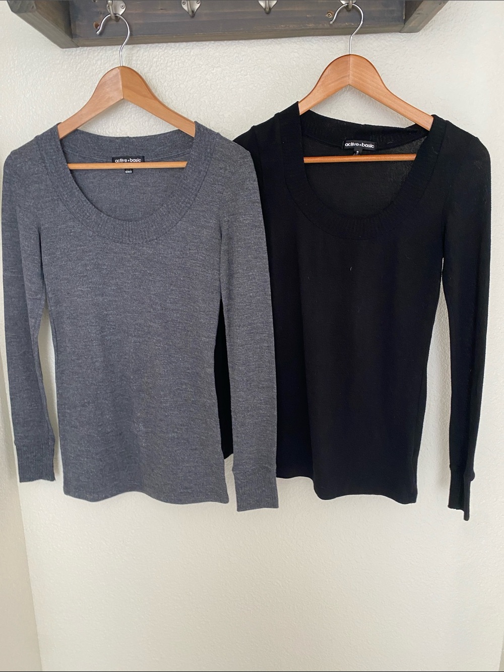 Active Basic Scoop Neck Sweaters in Black & Charcoal Duo